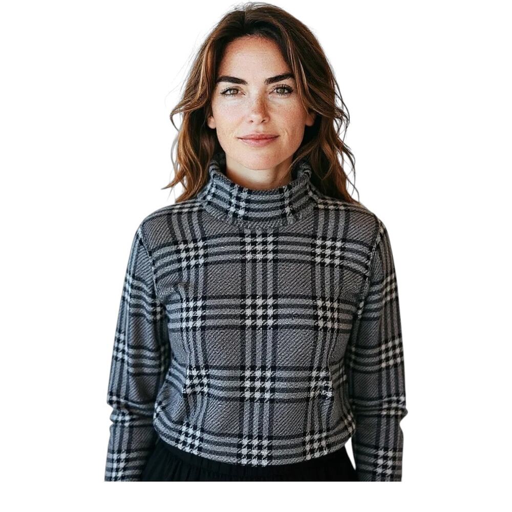 Women’s Theory Zip Cowl Black White Pullover Sweater w Ribbed Cuffs and Hem- M